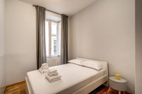 Family Room in Via del Corso Central